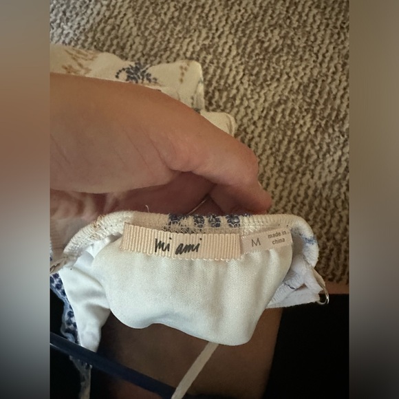 Cute tank top - Picture 3 of 6